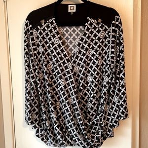 Anne Klein Black & White Pattern Blouse 🤩 Sz XL